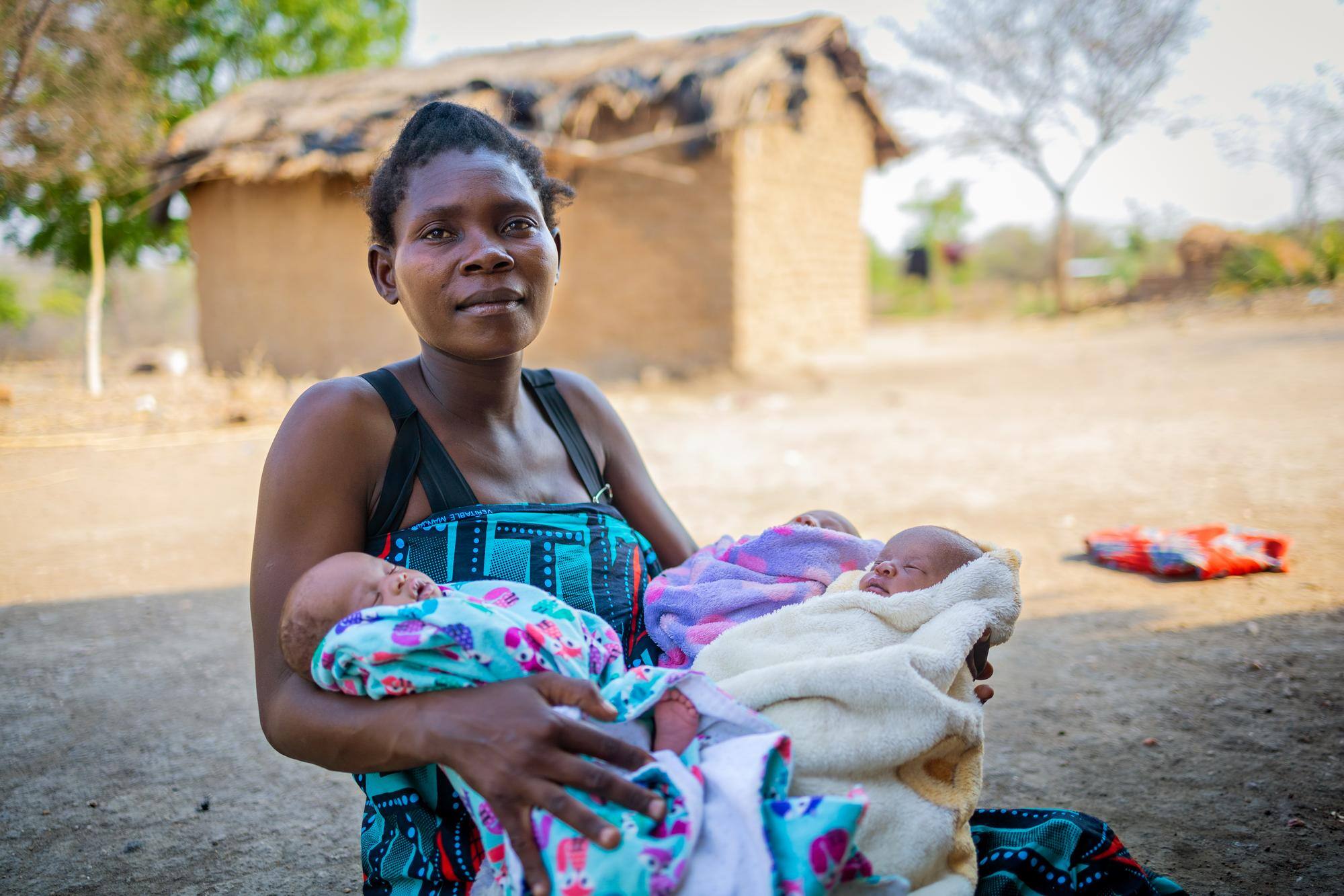 Malawi_20241014_Triplets_JMizere_07 (1)