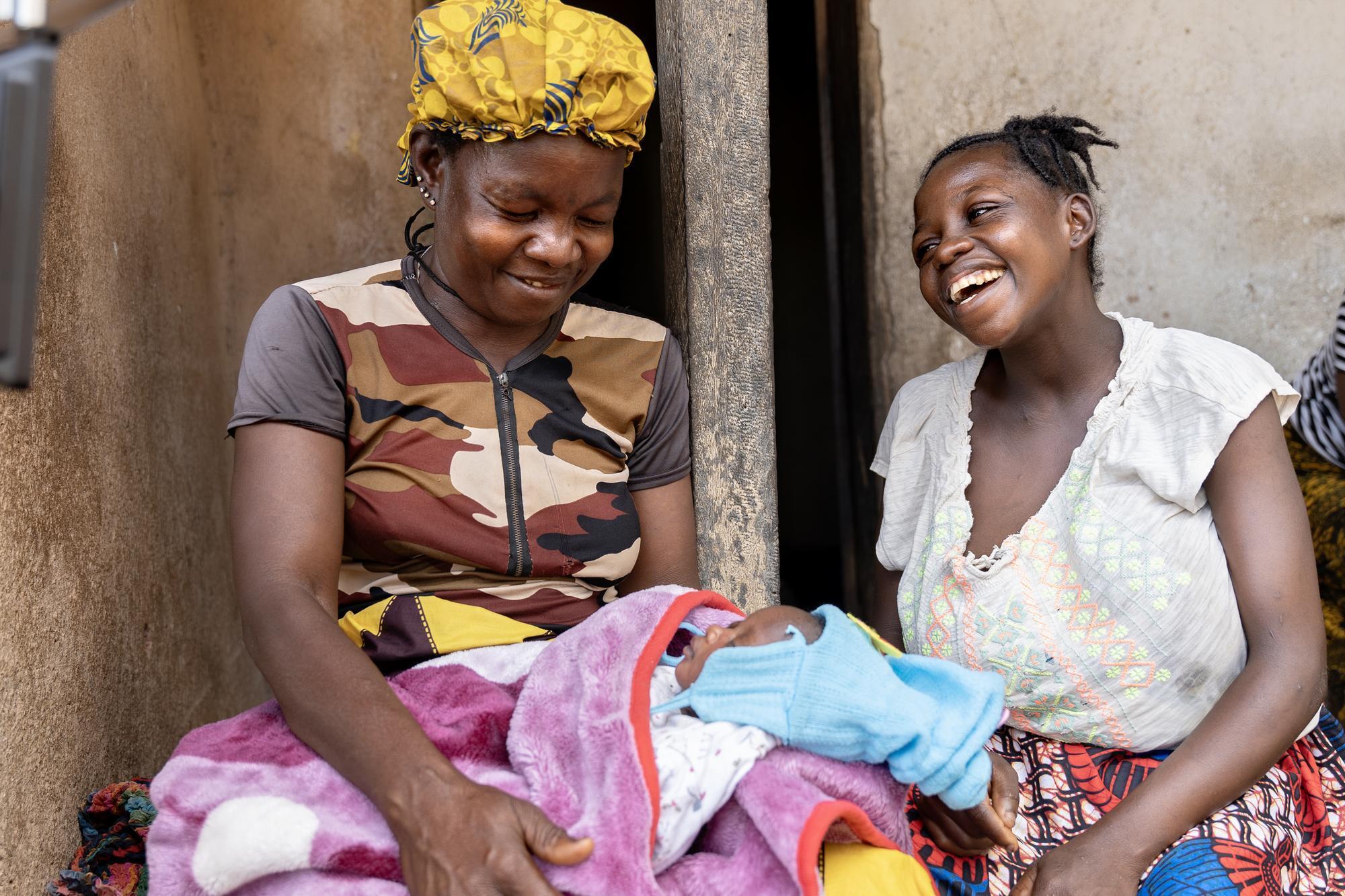 SierraLeone_20241101_SiaHome_CHerold_011 (1)